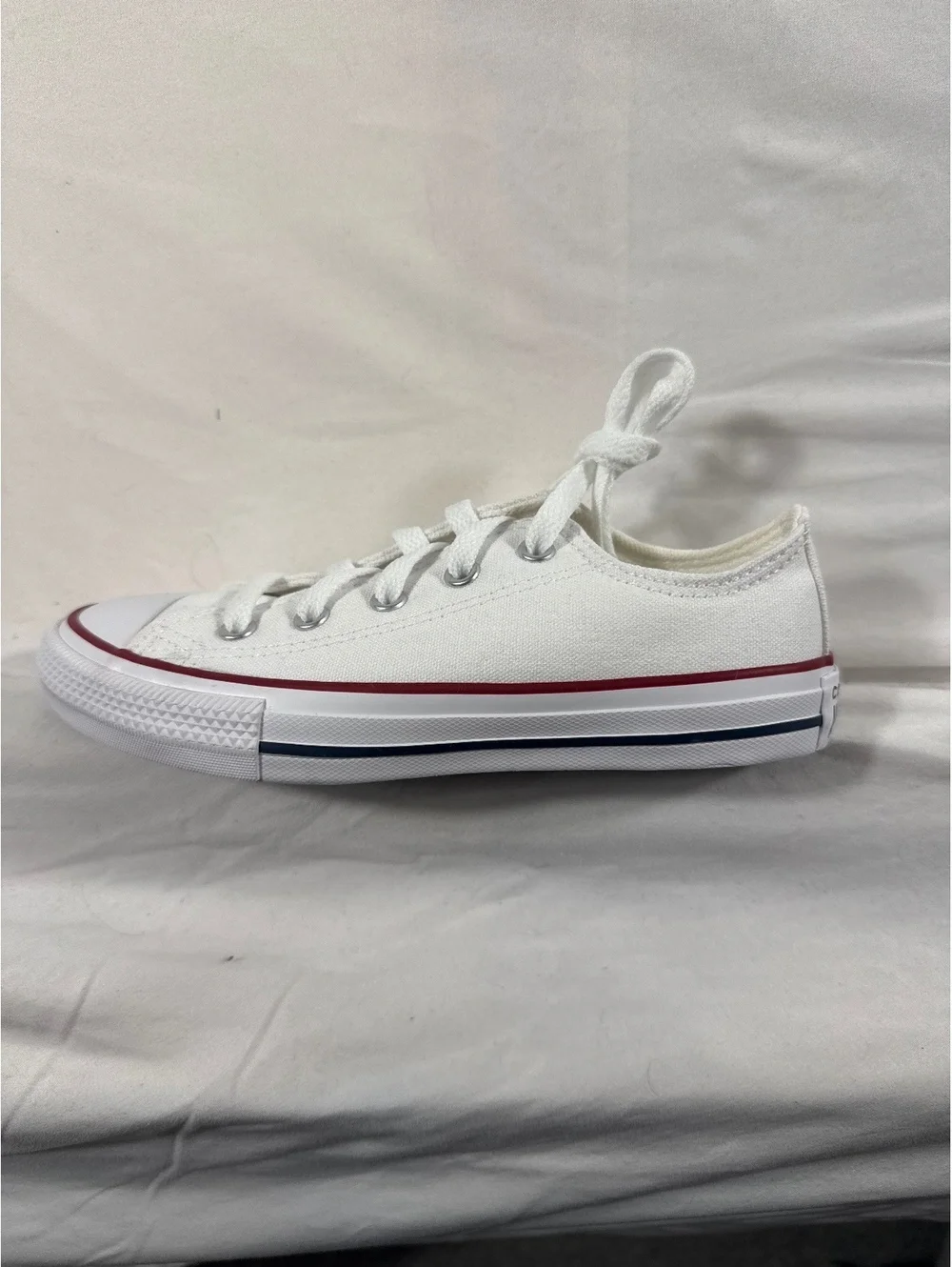 Youth 13.5 White Low Top Converse